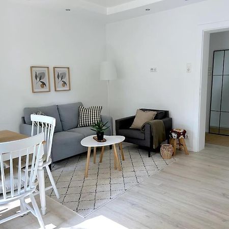 Country Style Apartment With Balcony Near Fair Hannover Luaran gambar